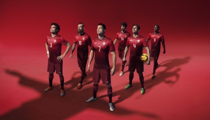 开云官方网页登录-“逆境突围：车手在绝境中拼命追击”，逆境突围电影